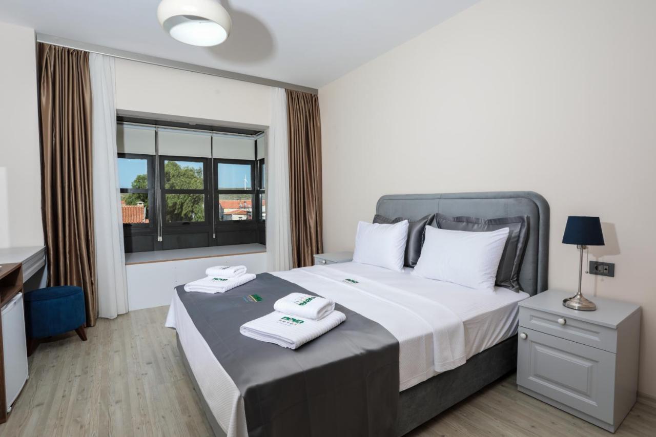 Neva Hotel Alaçatı Luaran gambar