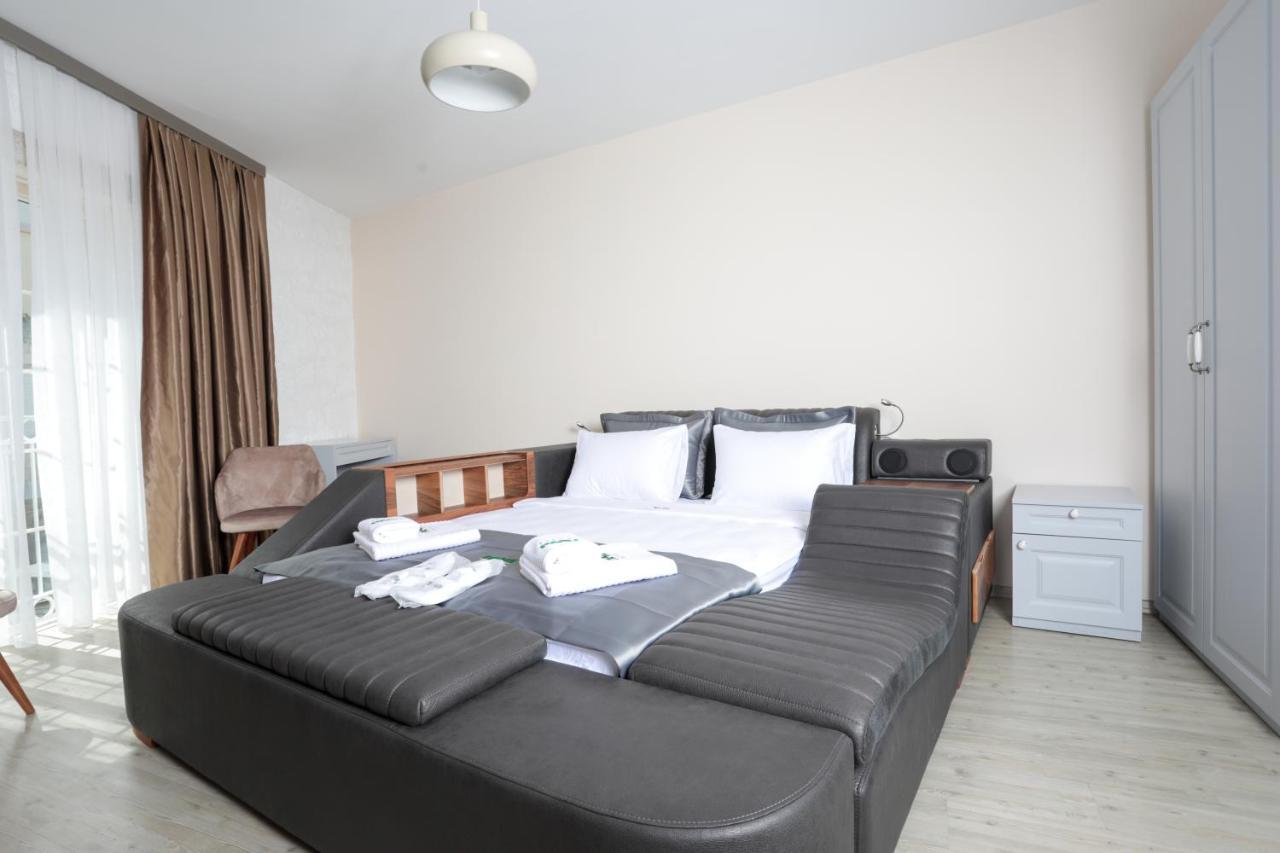 Neva Hotel Alaçatı Luaran gambar