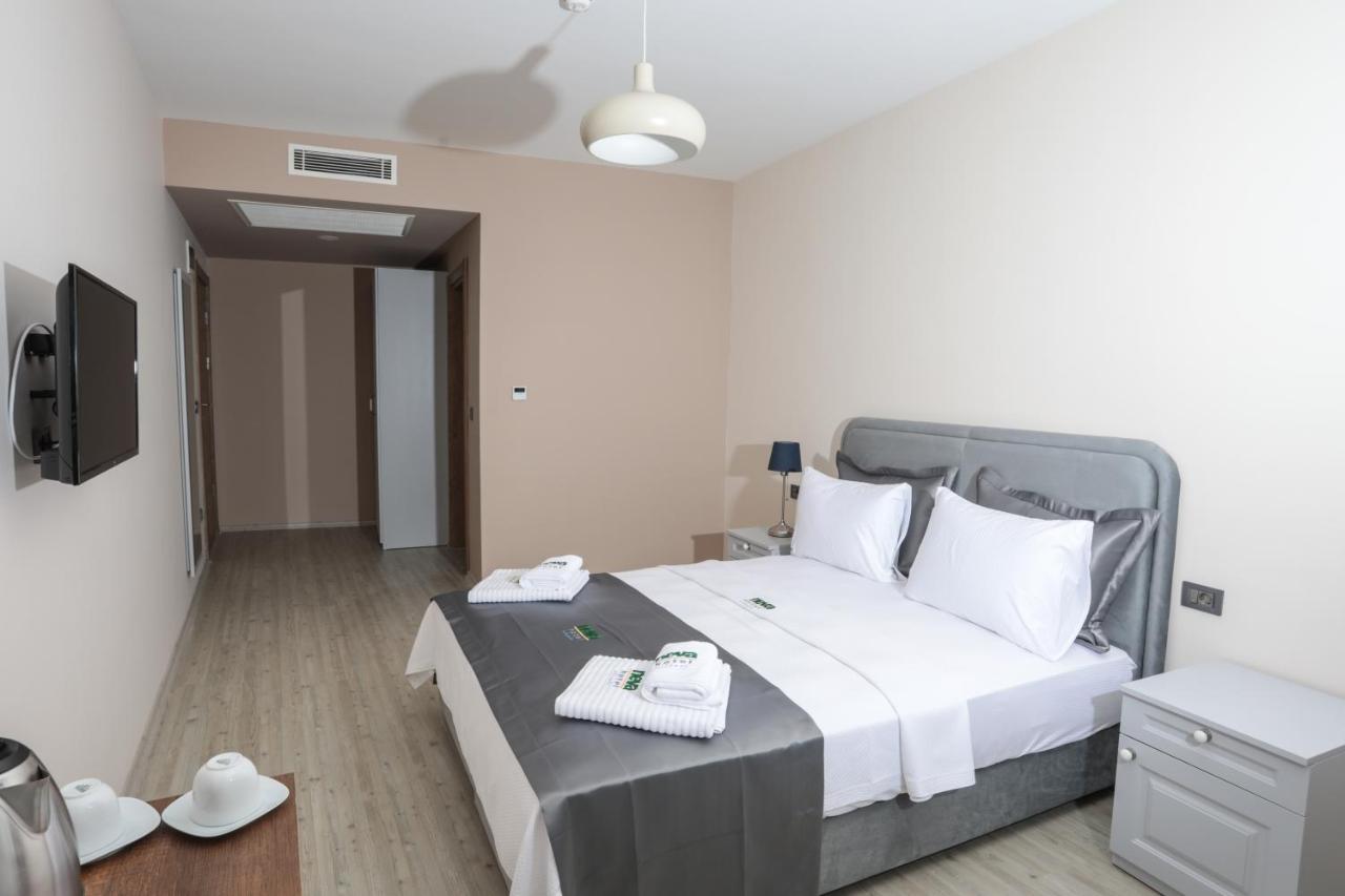 Neva Hotel Alaçatı Luaran gambar