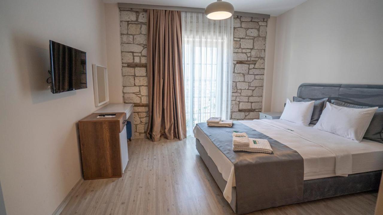 Neva Hotel Alaçatı Luaran gambar
