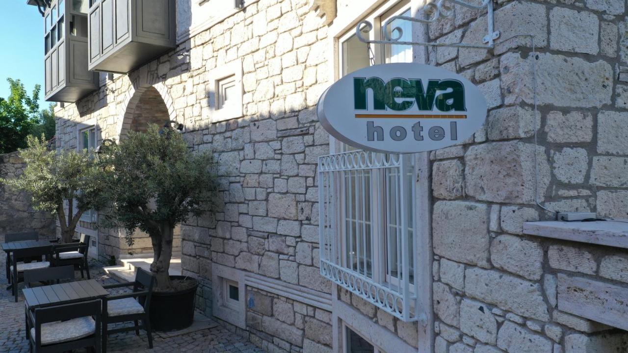 Neva Hotel Alaçatı Luaran gambar